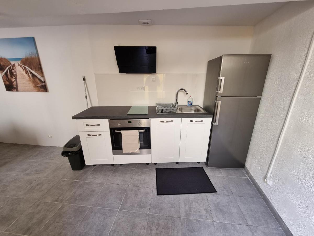 Appartement Etienne Dollet à Béziers Extérieur photo